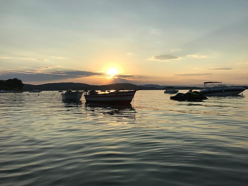 Samaya Beach House Vourvourou Eksteriør billede
