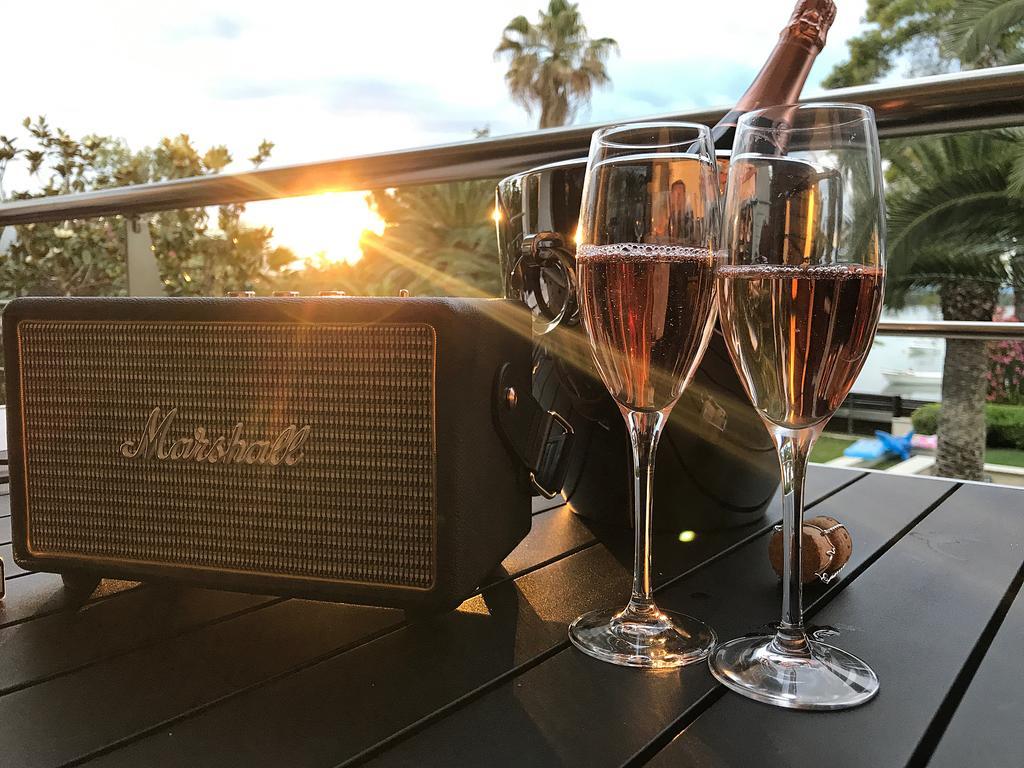 Samaya Beach House Vourvourou Eksteriør billede
